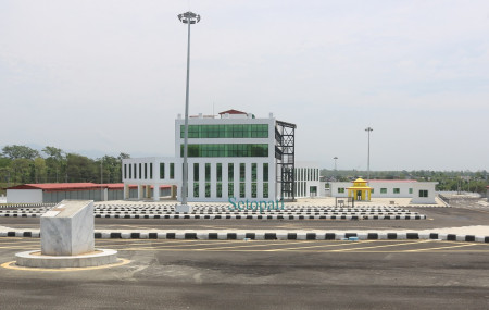 कोहलपुल बसपार्क। तस्बिरः नारायण खड्का/सेतोपाटी